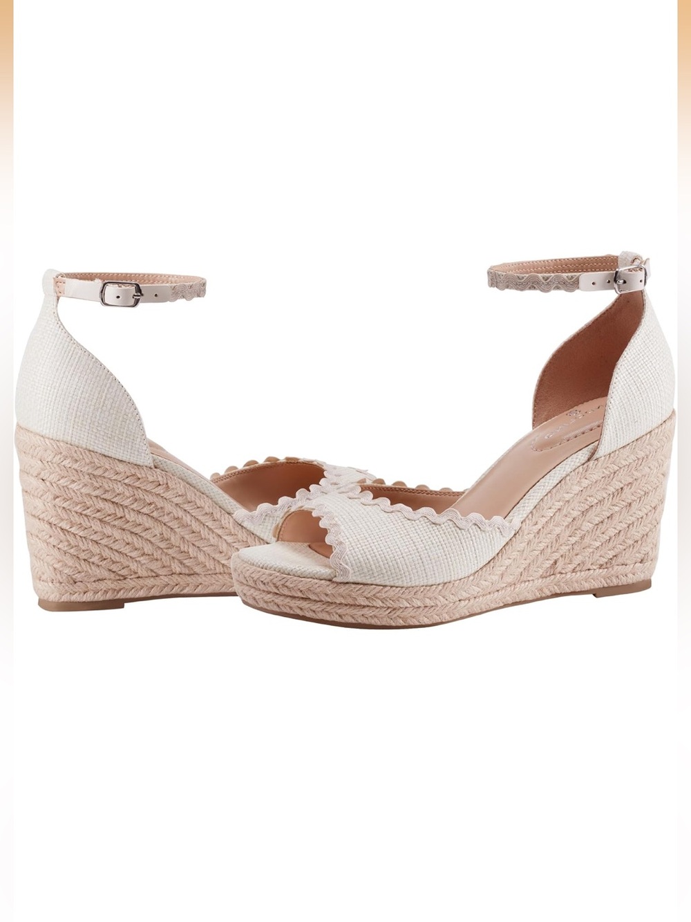 Bandolino
Kendri Espadrille Wedge Sandal